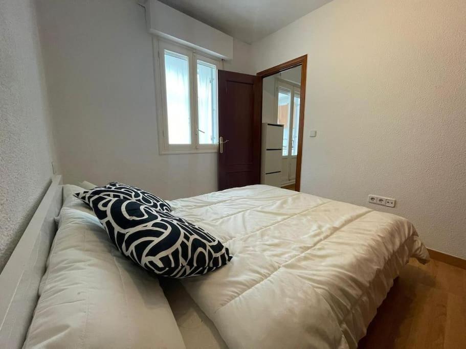 Apartamento Arturo Soria Calle, En Pinar De Chamartin Madrid