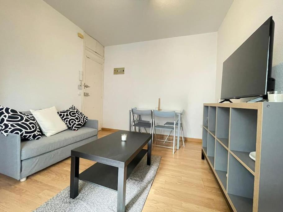 Apartamento Arturo Soria Calle, En Pinar De Chamartin *